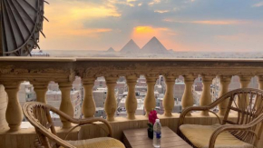 Balo pyramids view inn